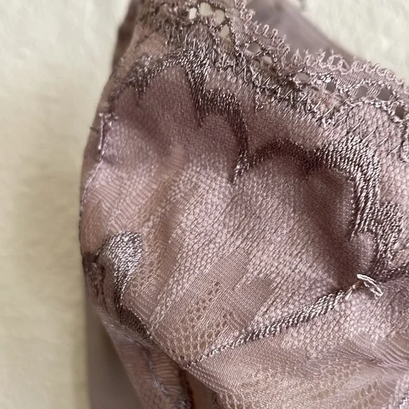 True and Co Bralette - Picture 4 of 7